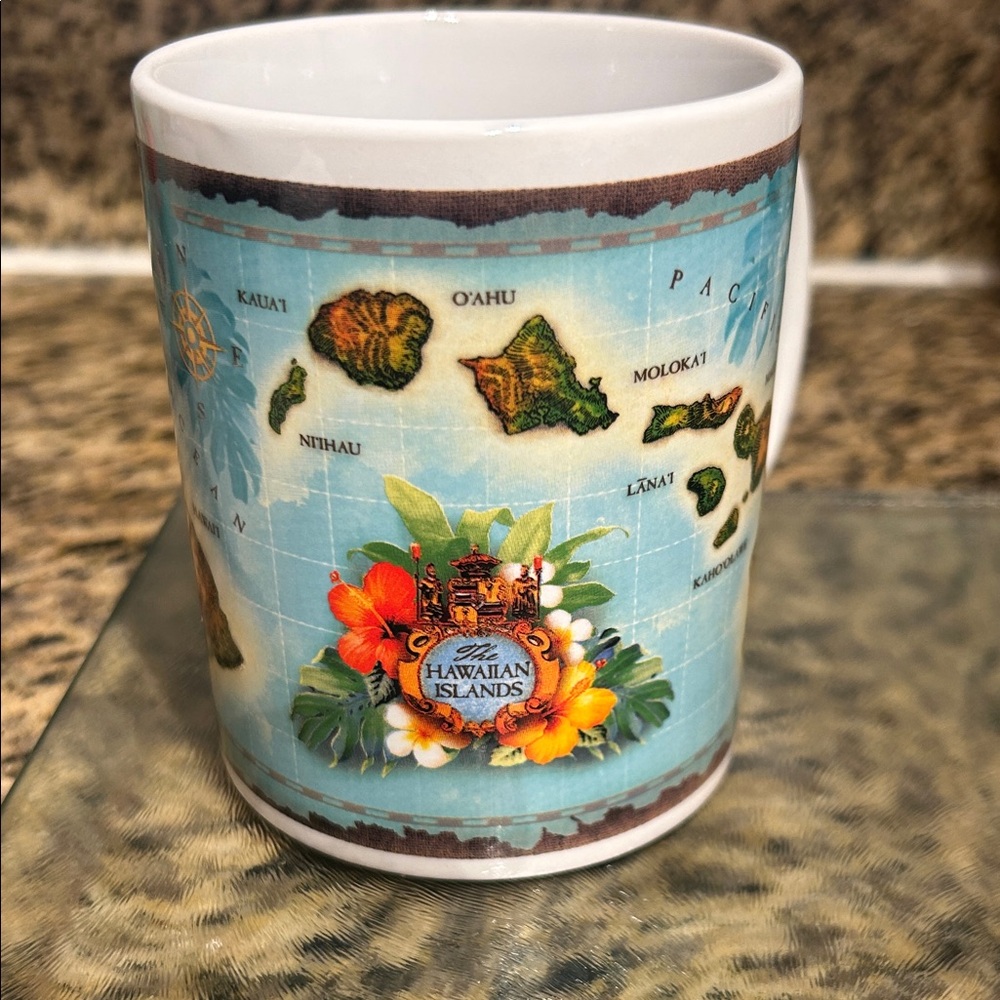 Hawaiian Islands Map Mug - Blue and White